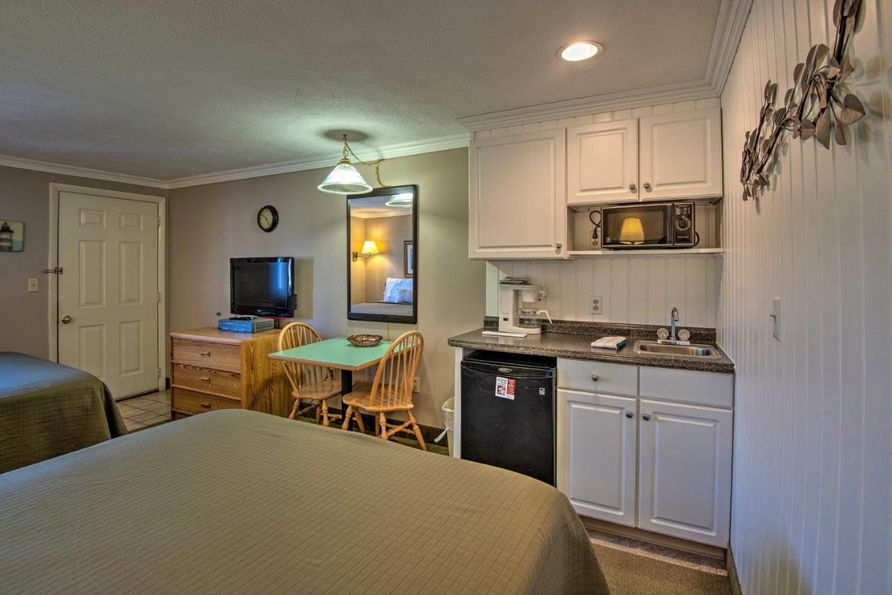 Southern Maine Retreat Less Than 2 Mi To Wells Beach! Екстериор снимка