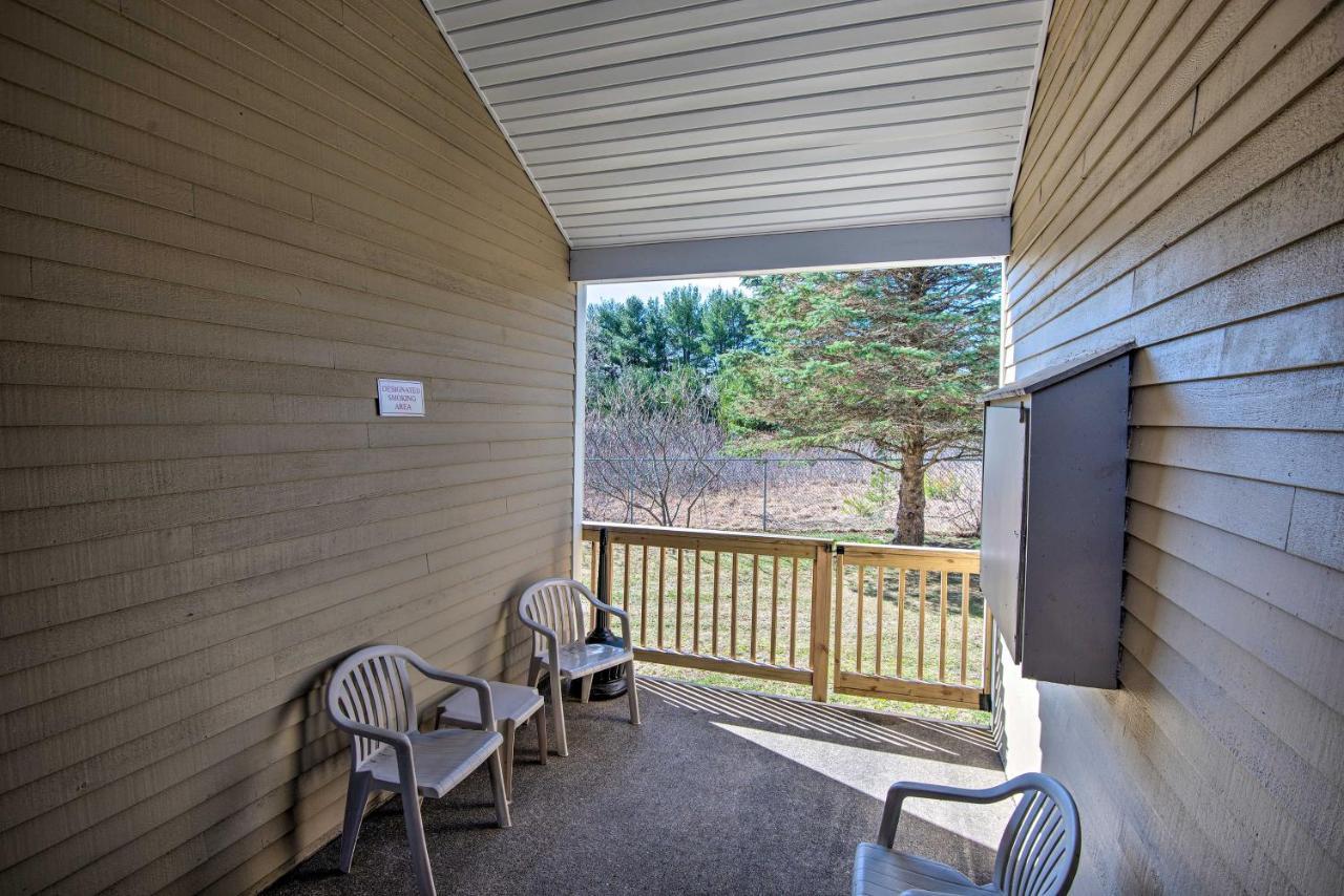 Southern Maine Retreat Less Than 2 Mi To Wells Beach! Екстериор снимка